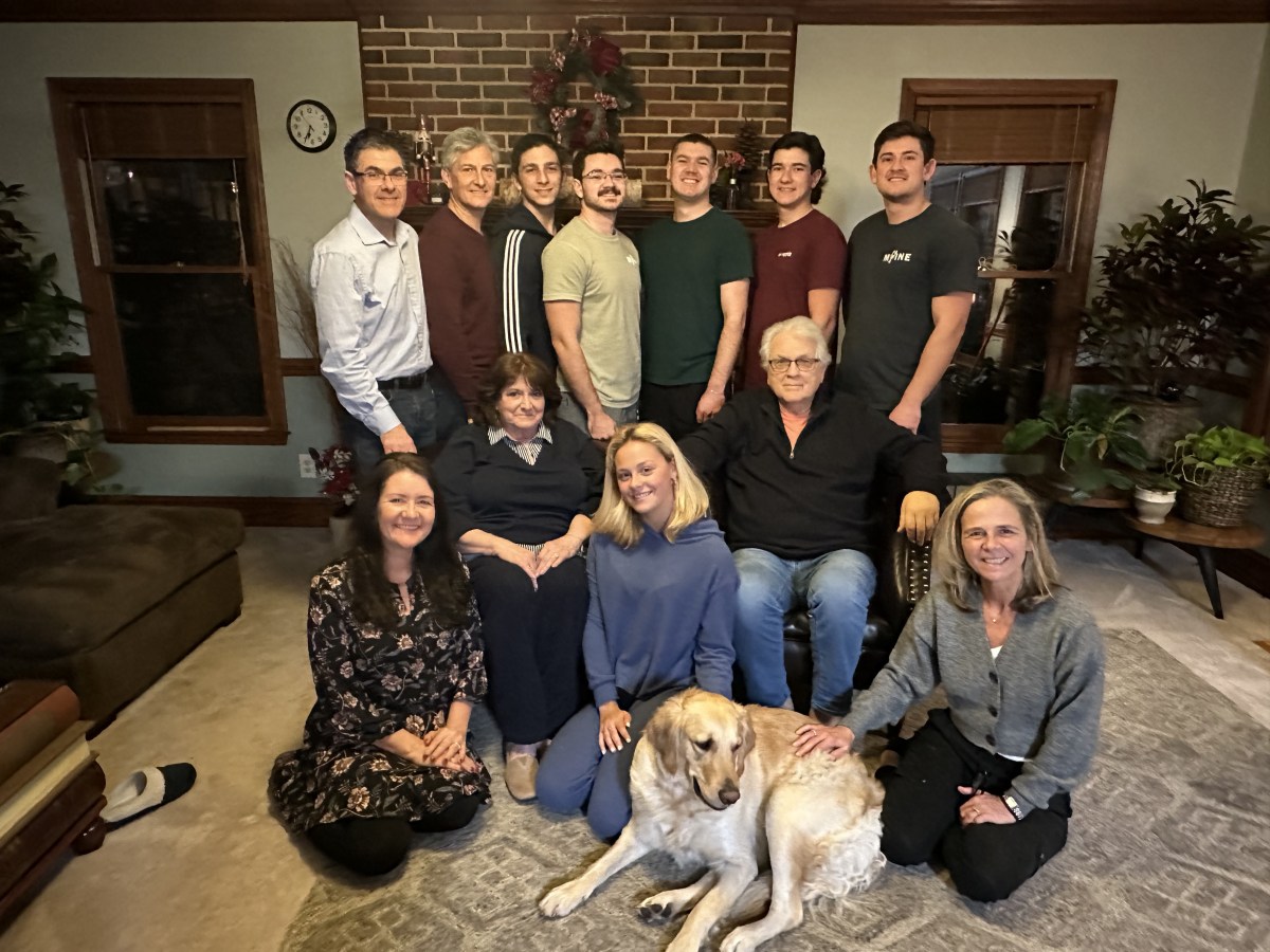 Testing Golden Retrievers Before&nbsp;Breeding